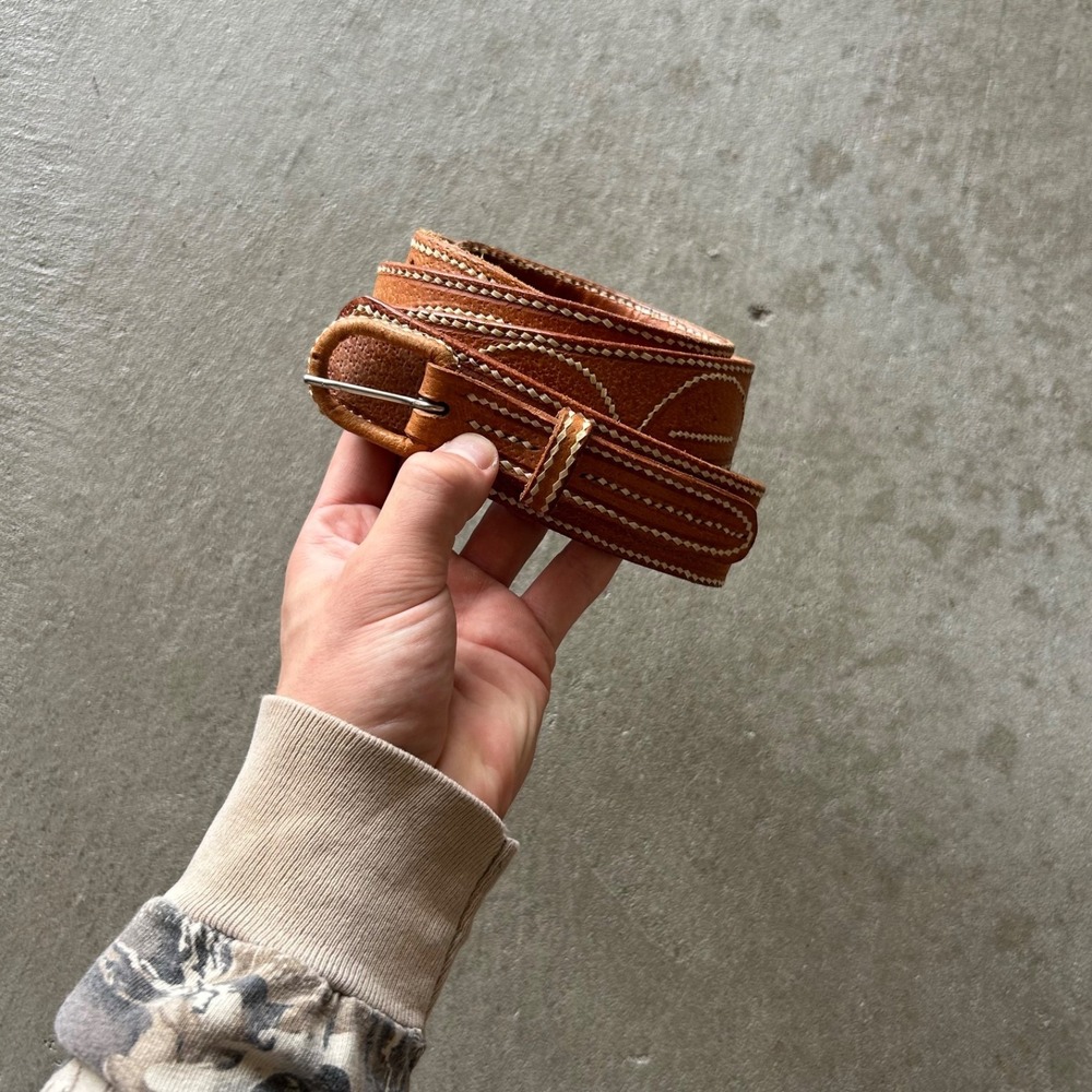 Vintage Hand Stitched Leather Western Belt Tan Wheat Feather Embroidery Tapered